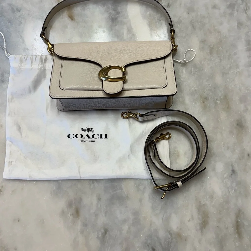 Coach Tabby 26 Shoulder Bag in Polished Pebble Leather - Chalk - Picture 15 of 16